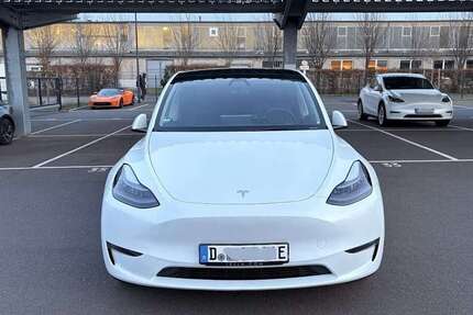 Tesla Model Y 43.600 km 34.800 &euro; Dusseldorf 40549