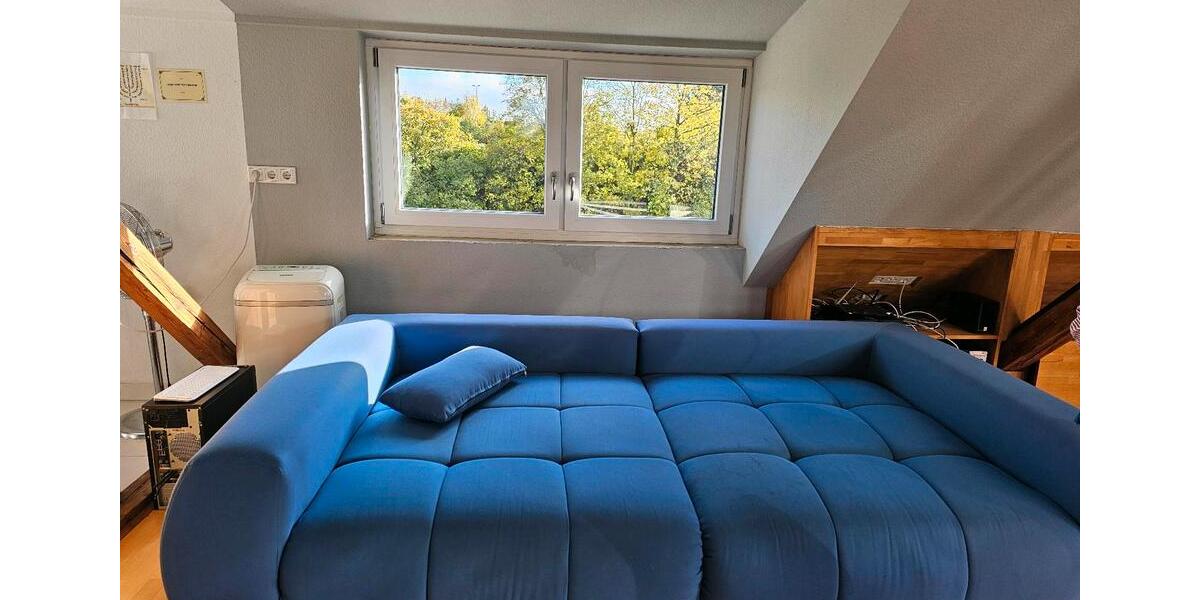 Dachgeschoßwohnung Düsseldorf Stadtbezirk 6 - 1 Zimmer, 43 m&sup2;, 950&euro; | Angebot:26052845