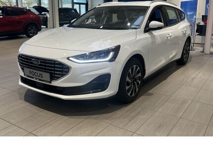 Ford Focus 7.580 km 24.490 &euro; Mülheim an der Ruhr 45478