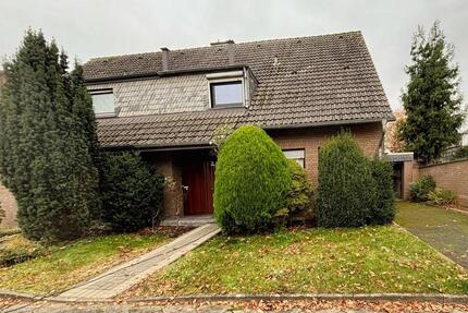 „Glückliche Chance in MG am Nordpark“ DHH mit Garage und Garten 4 zimmer