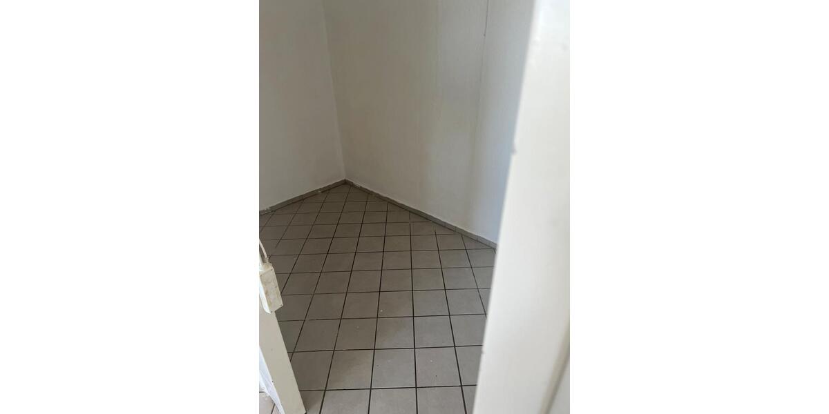 Erdgeschoßwohnung Krefeld Benrad - 3 Zimmer, 74 m&sup2;, 720&euro; | Angebot:26395068