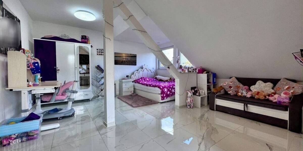 Einfamilienhaus Ratingen Breitscheid - 4 Zimmer, 315 m&sup2;, 1.300.000&euro; | Angebot:26455353