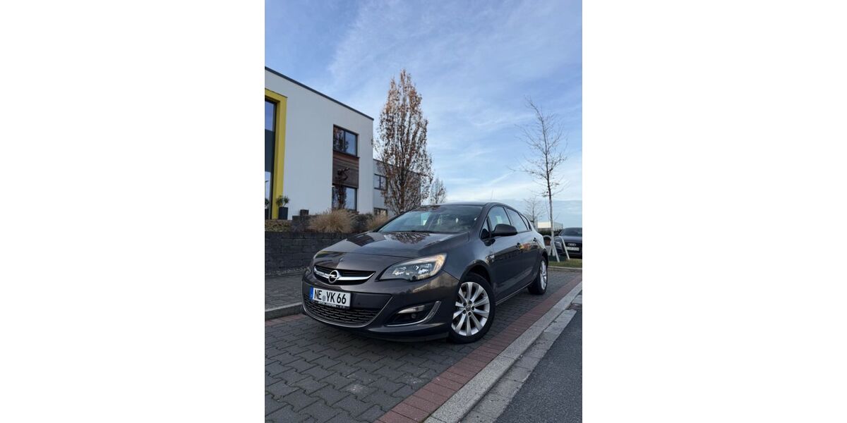 Opel Astra 148.300 km 4.999 &euro; Neuss 41469