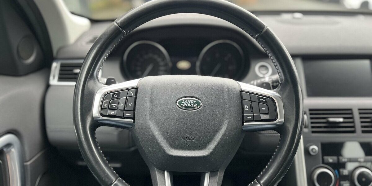 Land Rover Discovery Sport SE AWD/ Automatik/ Allrad/ Leder 206.000 km 10.490 &euro; Mönchengladbach 41066
