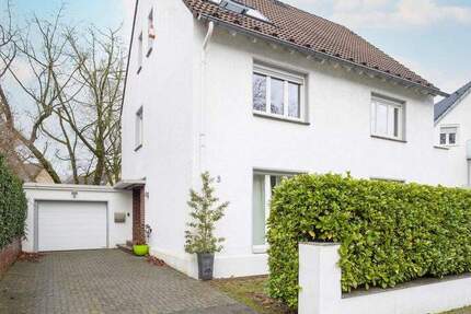 * Freistehendes Einfamilienhaus mit hoher Lebensqualität in begehrter Gerresheimer Lage * 6 zimmer