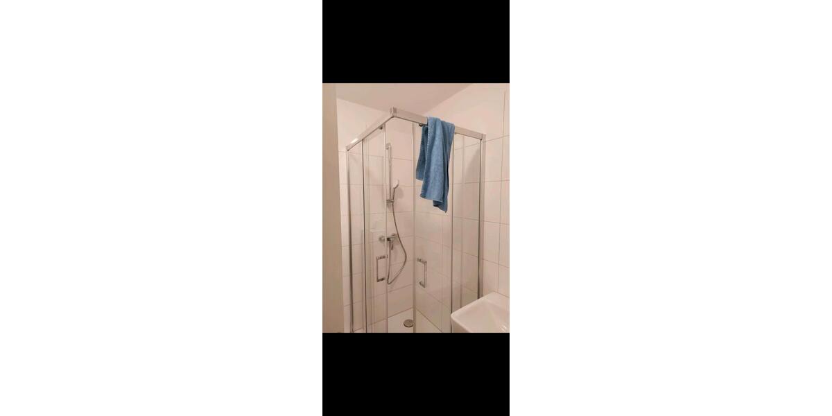 Etagenwohnung Düsseldorf Lörick - 1 Zimmer, 35 m&sup2;, 850&euro; | Angebot:25408531