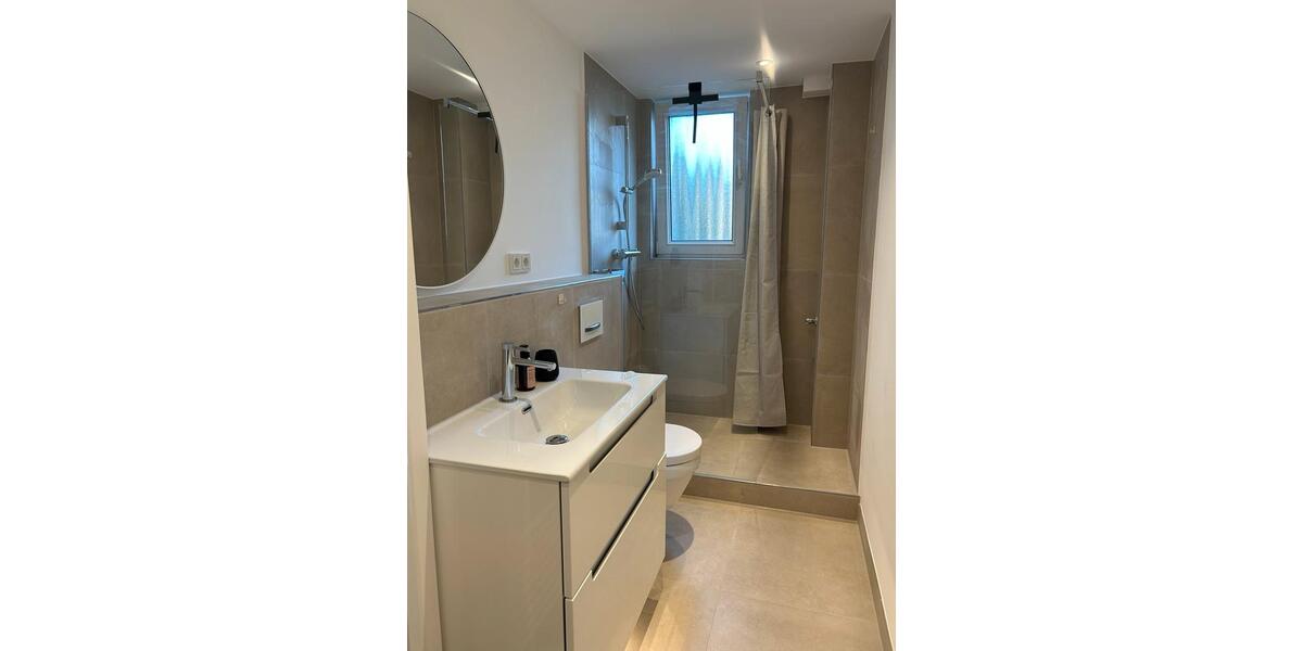 Etagenwohnung Neuss Gnadental - 2 Zimmer, 48 m&sup2;, 1.390&euro; | Angebot:26356483