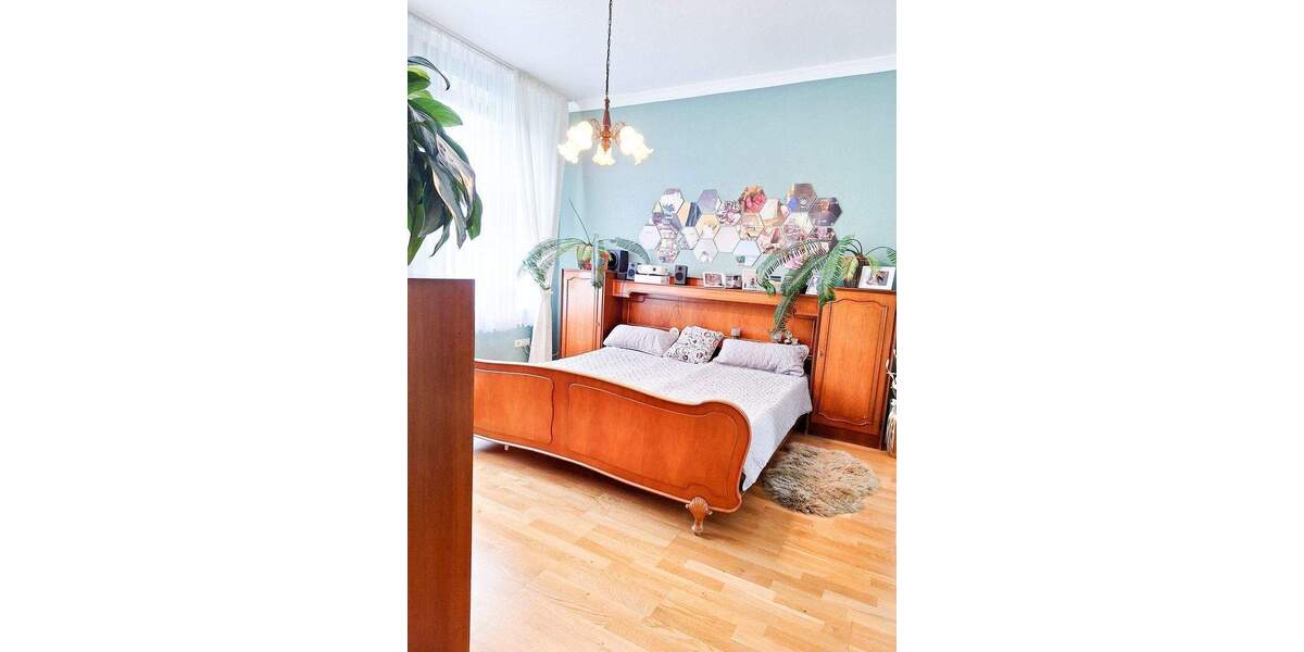 Wellness Oase für alle Träume : 388 m² Wohnglück & riesige Garten-Oase in Krefeld Linn - Bestlage 8 zimmer