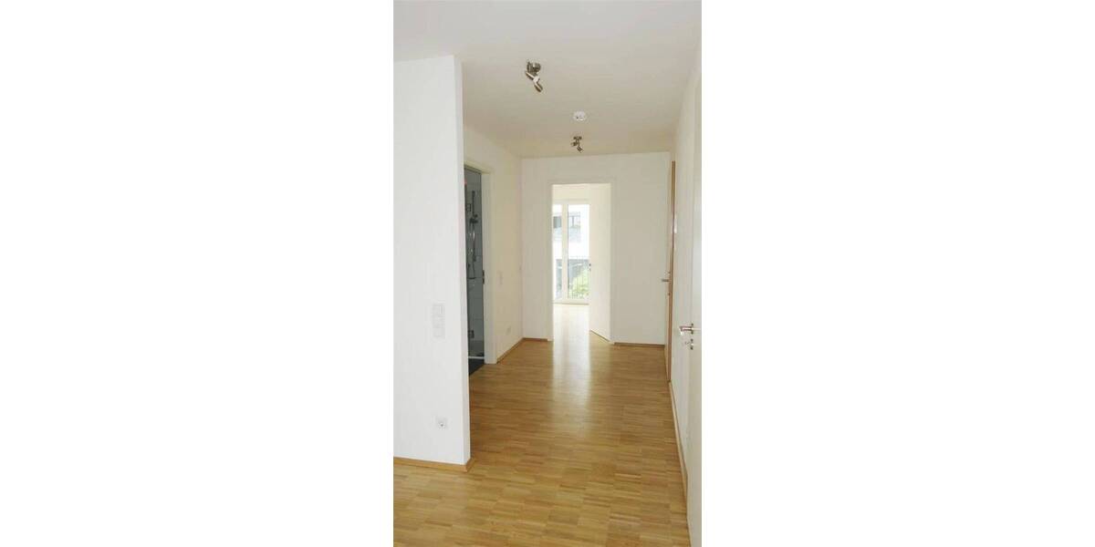 Etagenwohnung Mönchengladbach Stadtmitte - 2 Zimmer, 78 m&sup2;, 1.047&euro; | Angebot:26379801
