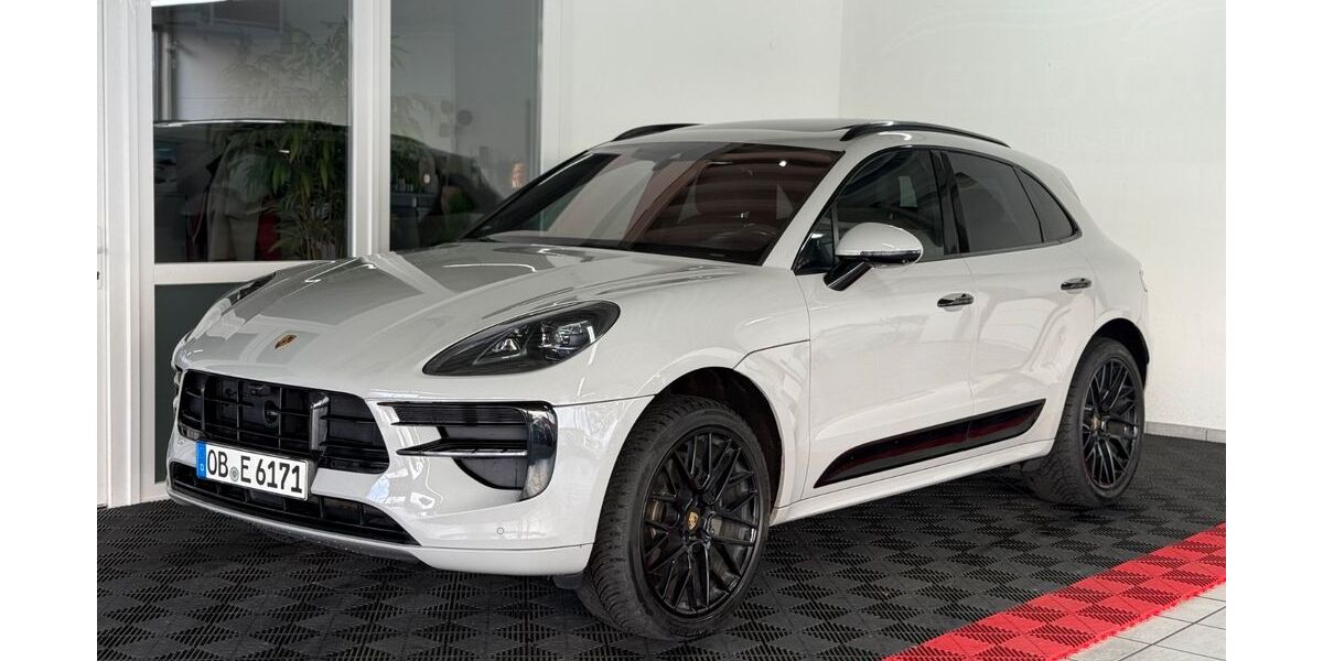 Porsche Macan 140.000 km 42.900 &euro; Duisburg 47167