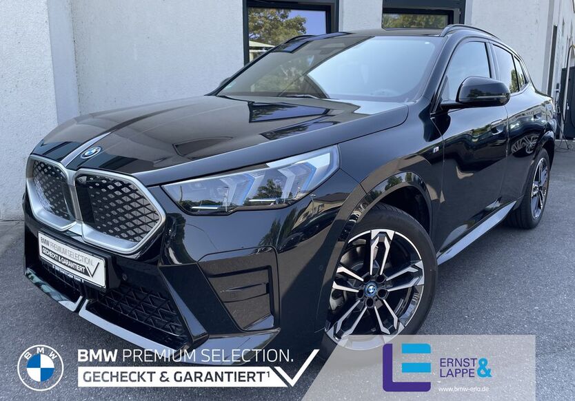 BMW iX2 17.918 km 47.960 € Essen 45134