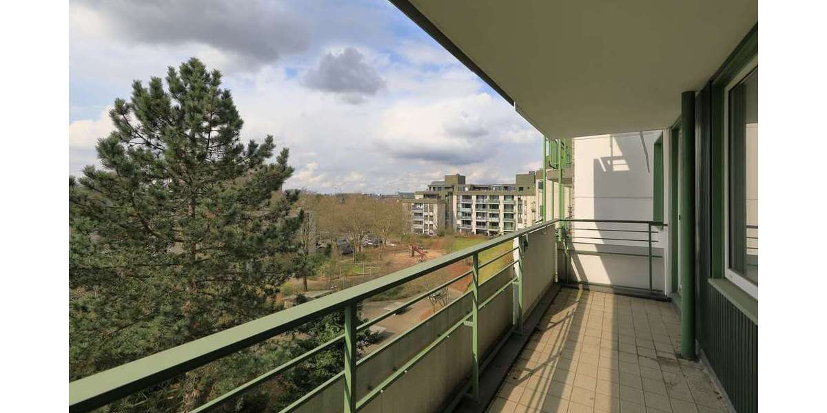 Wohnung zum Kaufen in Düsseldorf 499.000 € 131 m² 5 zimmer