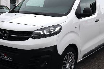 Opel Vivaro 139.000 km 12.800 € Remscheid 42857