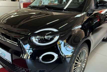 Fiat 500e 32.325 km 18.990 € Viersen 41748