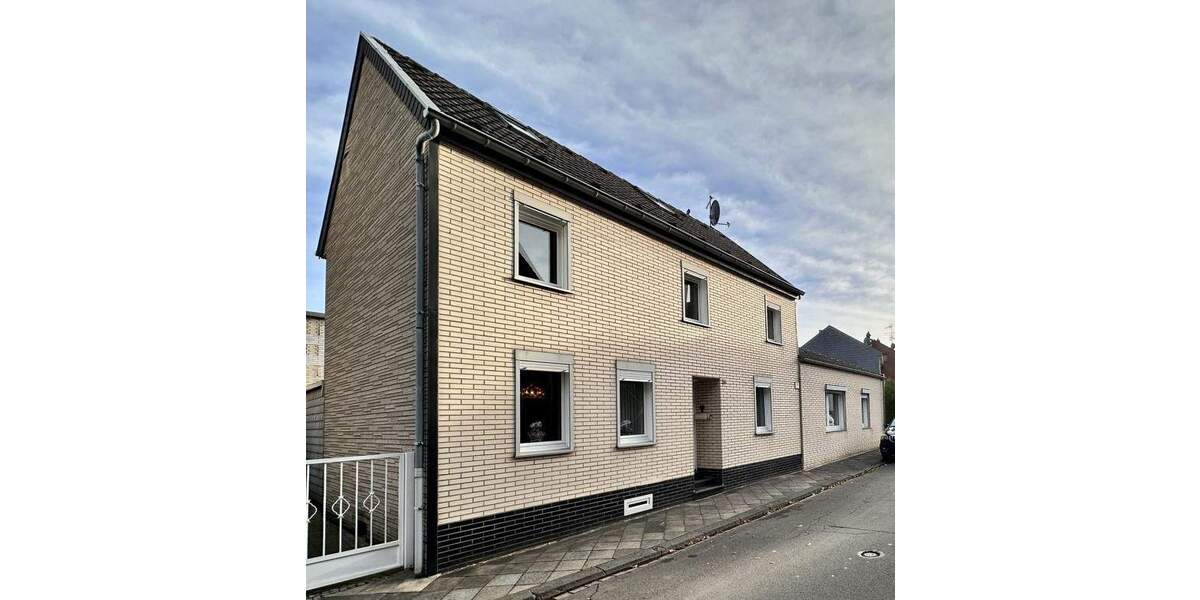 Einfamilienhaus Mönchengladbach Pongs - 6 Zimmer, 155 m&sup2;, 229.000&euro; | Angebot:24778800