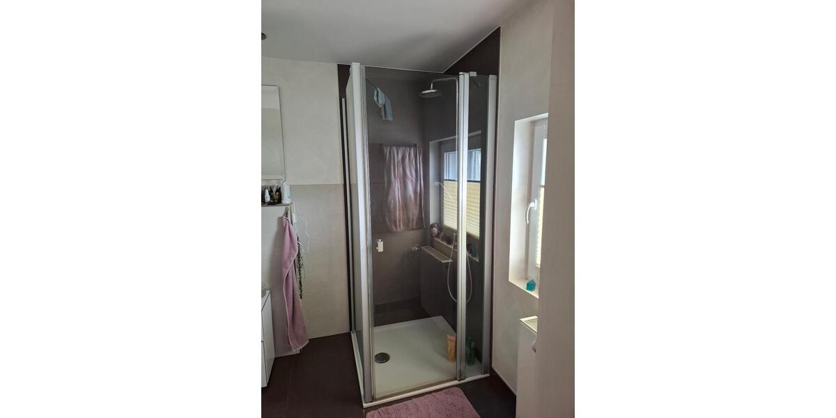 Etagenwohnung Mönchengladbach Süd - 4 Zimmer, 143 m&sup2;, 349.000&euro; | Angebot:27081317