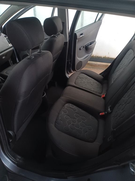 Hyundai i20 140.000 km 3.200 € Tönisvorst 47918