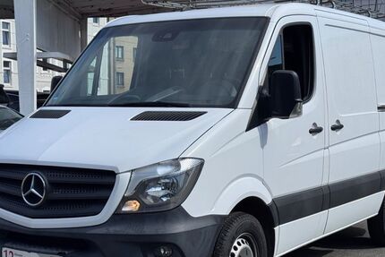 Mercedes-Benz Sprinter 57.035 km 13.900 &euro; Oberhausen 46045