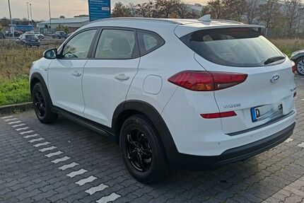 Hyundai TUCSON 87.620 km 14.900 &euro; Düsseldorf 40468