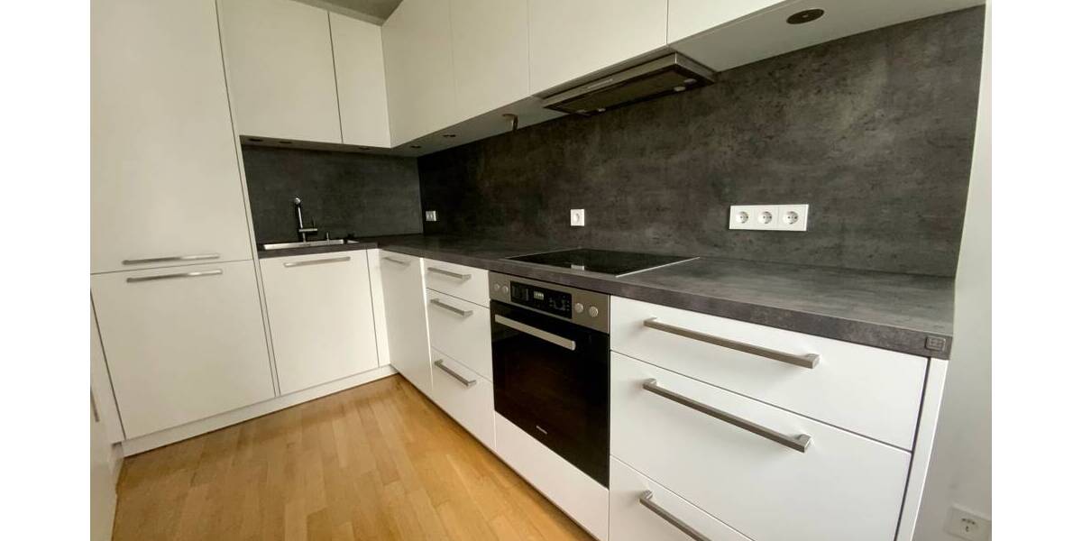 Etagenwohnung Düsseldorf Altstadt - 2 Zimmer, 68 m&sup2;, 1.470&euro; | Angebot:26376566