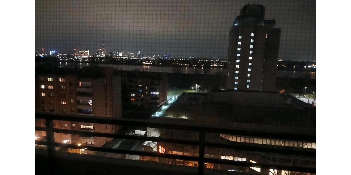 Etagenwohnung Neuss - 4 Zimmer, 108 m&sup2;, 280.000&euro; | Angebot:25745996