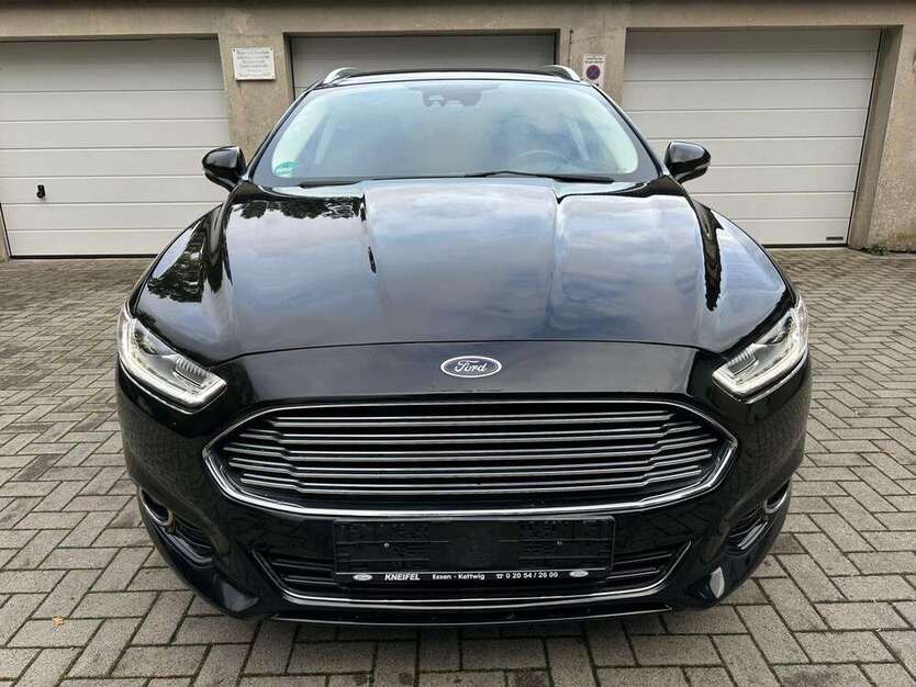 Ford Mondeo 98.000 km 11.500 € Essen 45145