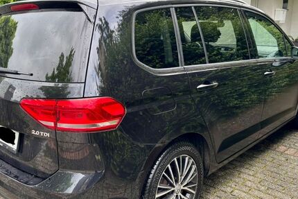 VW Touran 209.350 km 10.600 &euro; Mönchengladbach - Neuwerk 41066