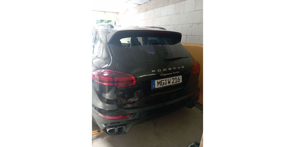 Porsche Cayenne 166.028 km 37.000 &euro; Mönchengladbach 41066