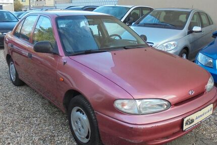 Hyundai Accent 85.000 km 1.999 &euro; Duisburg 47249