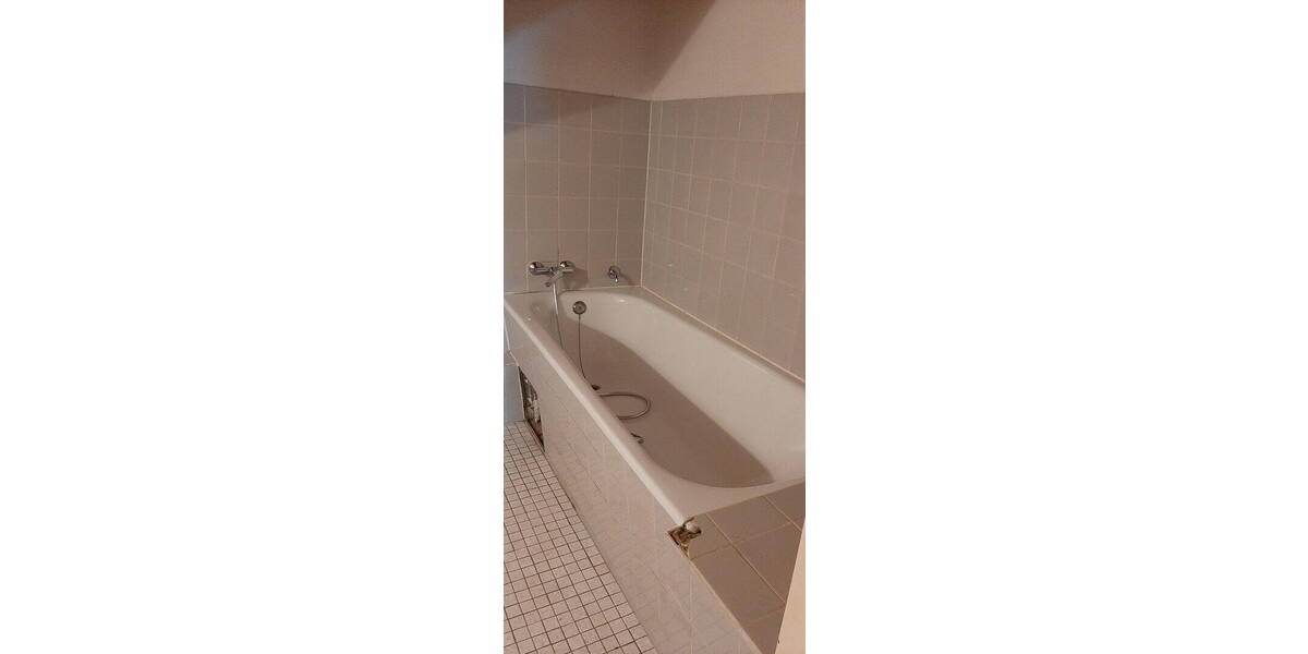 Etagenwohnung Düsseldorf Hellerhof - 2 Zimmer, 58 m&sup2;, 139.900&euro; | Angebot:26819574