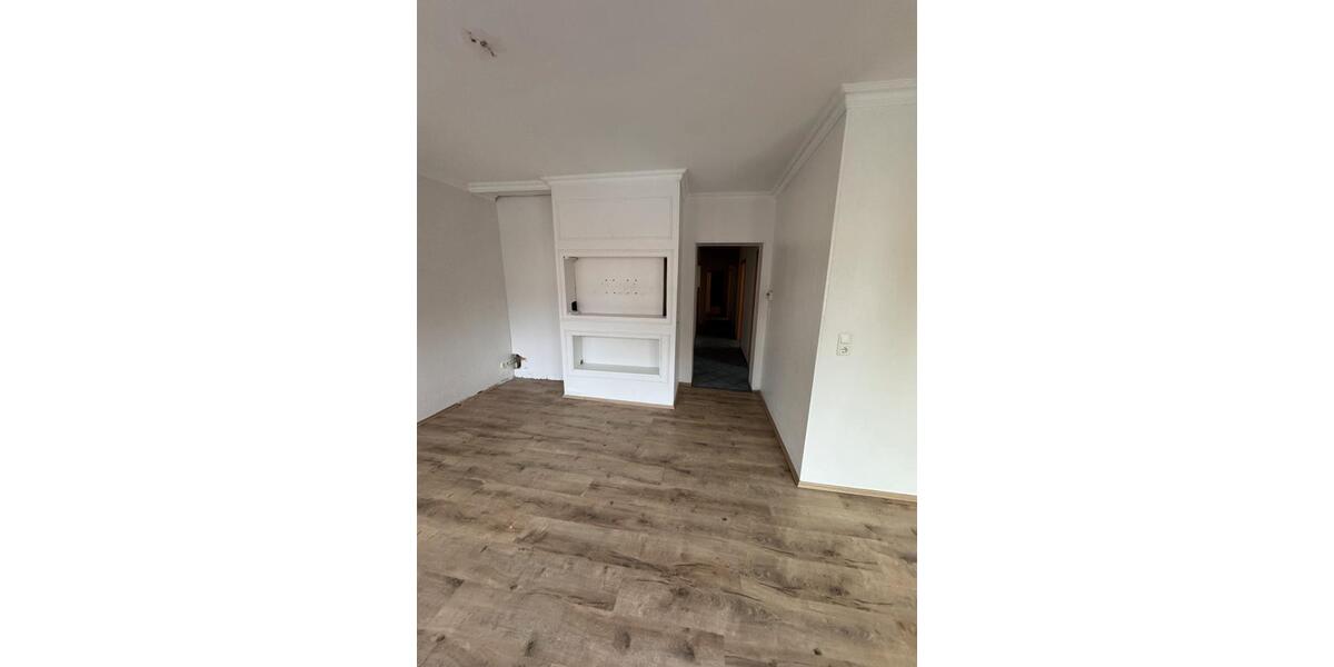 4-Zimmer | 86 qm | 1. OG | Kein Balkon | Im Herzen von Homberg 4 zimmer