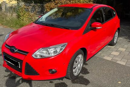 Ford Focus 148.000 km 5.900 &euro; Düsseldorf 40217