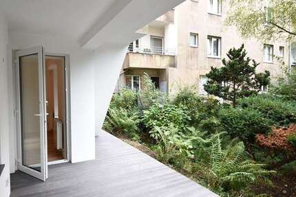 Wohnung Düsseldorf Heerdt - 2 Zimmer, 48 m&sup2;, 1.100&euro; | Angebot:26645258