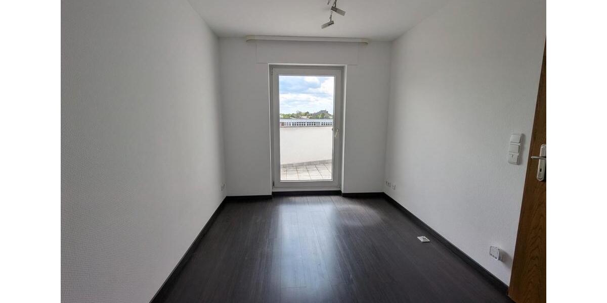 Maisonettenwohnung Krefeld Benrad - 4 Zimmer, 168 m&sup2;, 430.000&euro; | Angebot:26545174