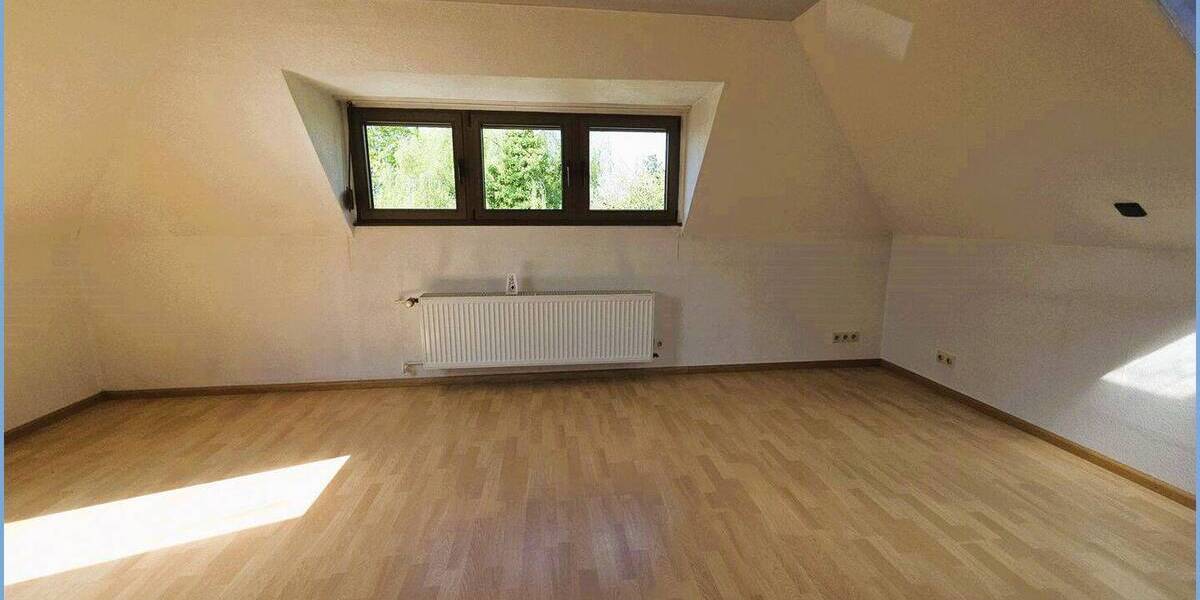 Mehrfamilienhaus, Wohnhaus Pulheim Stommeln - 7 Zimmer, 151 m&sup2;, 500.000&euro; | Angebot:26388955