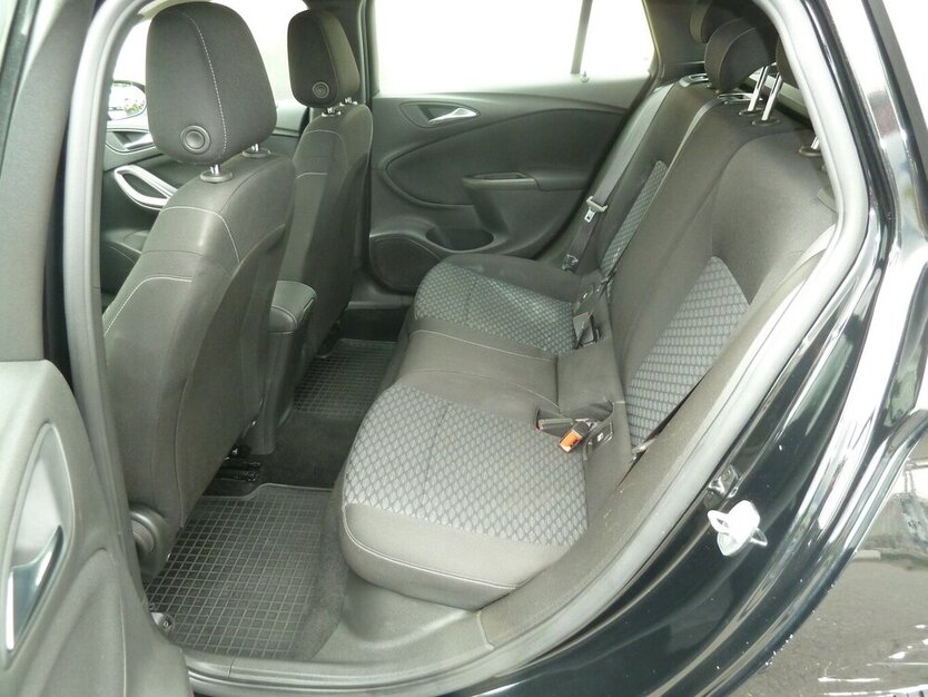 Opel Astra 1.5 D Edition Klima Navigation Lackschäden 148.000 km 6.900 € Ratingen 40885