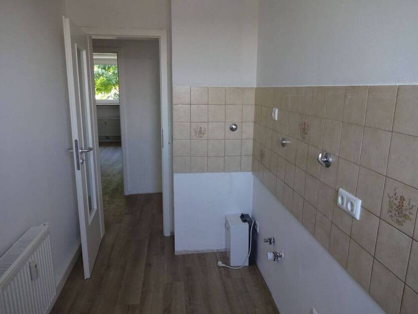 Tolle Dachgeschoßwohnung ab dem 01.11.2025 wartet auf Sie