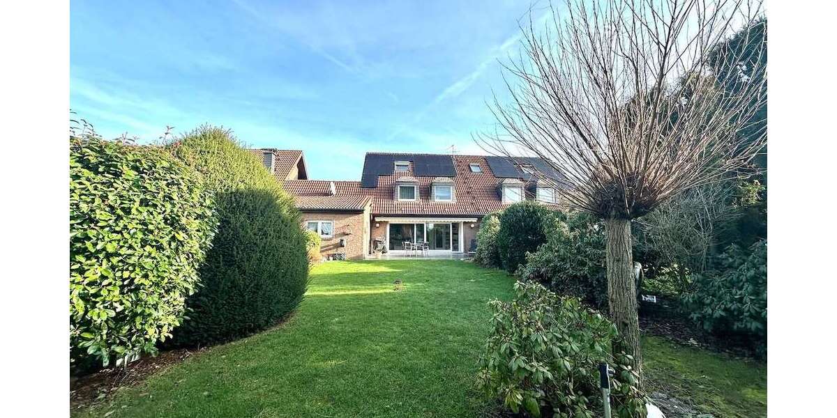 Haus zum Kaufen in Neuss 729.000 € 135.75 m² 5 zimmer