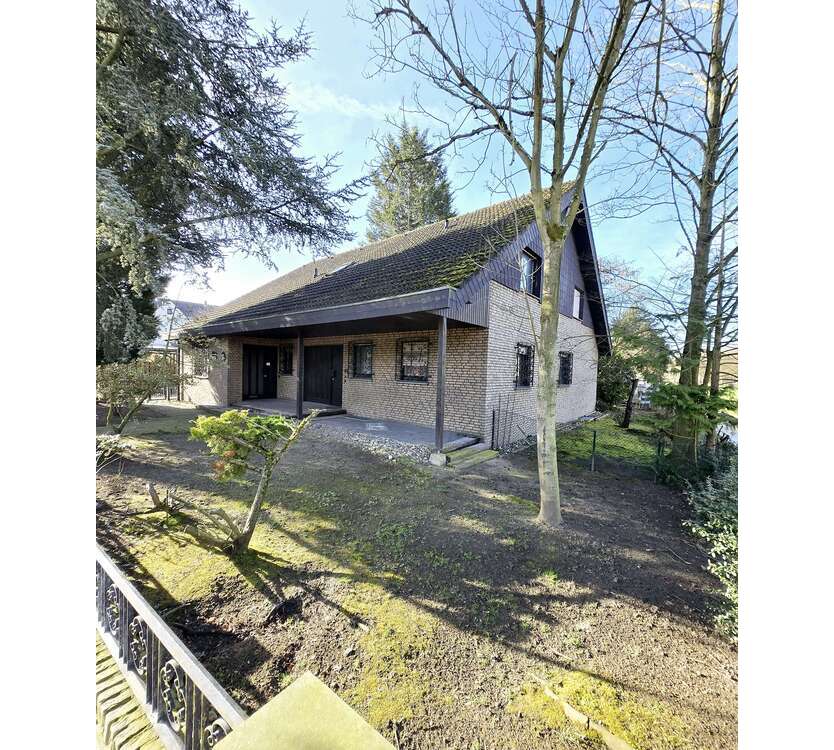 Haus zum Kaufen in Düsseldorf 729.000 € 263 m²