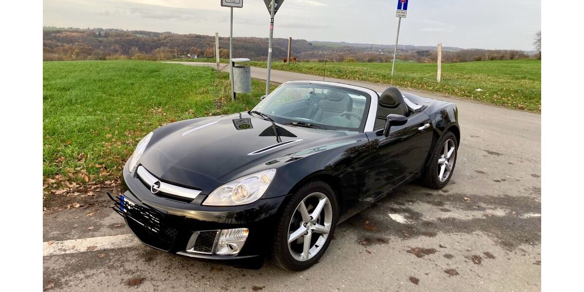 Opel GT 16.200 km 19.900 &euro; Remscheid 42857