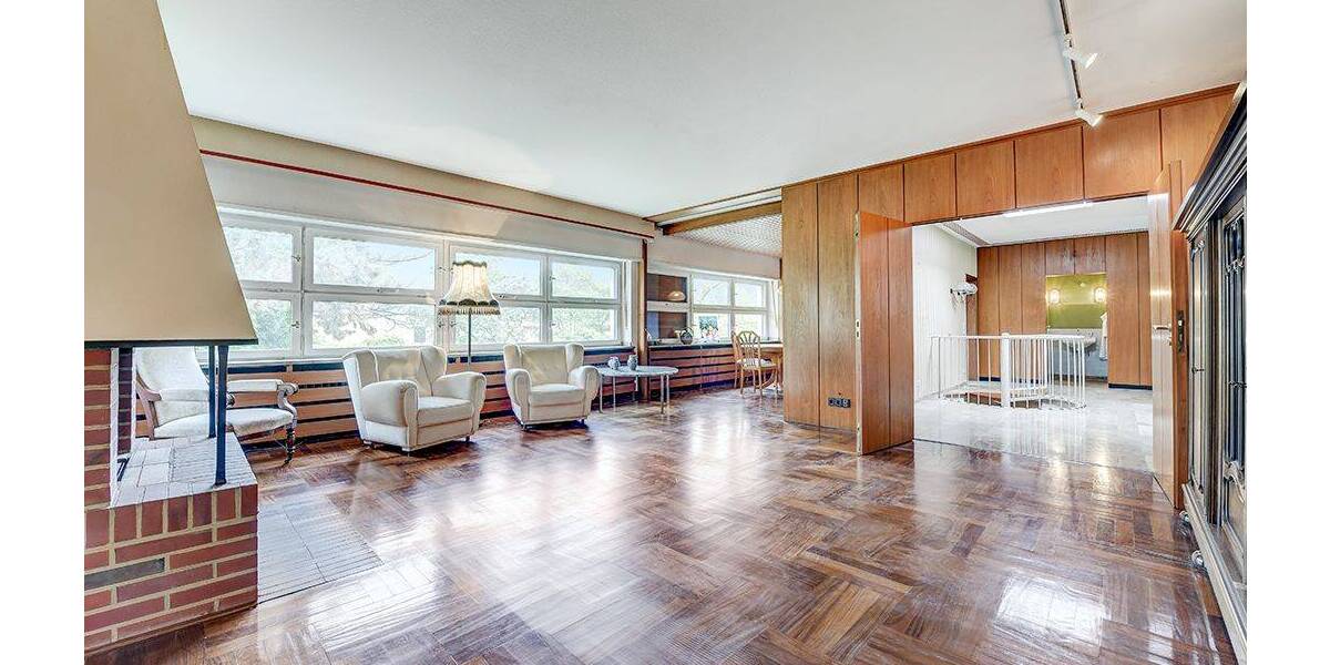 Tolles Baugrundstück mit großem Baufenster und Altbestand zimmer