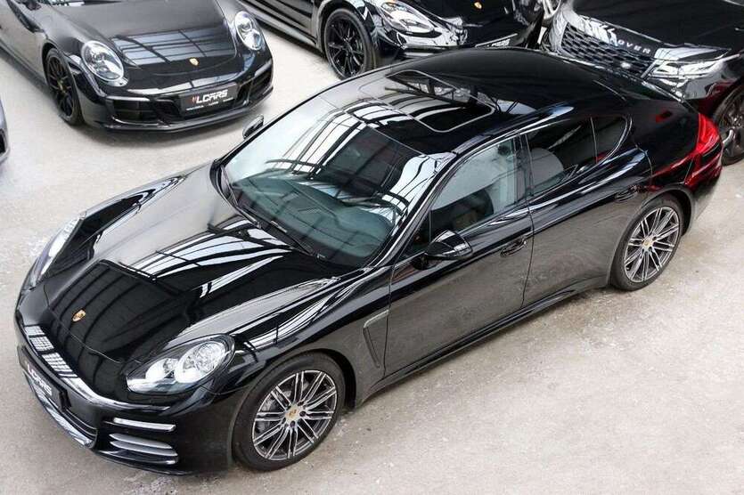 Porsche Panamera 102.507 km 34.990 € Düsseldorf 40237