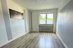 Attraktive Eigentumswohnung in Neuss Norf * leerstehend * gute Lage * Loggia * 4 Zimmer *