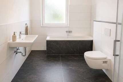 Wohnung Wuppertal Sonnborn - 4 Zimmer, 108 m&sup2;, 1.100&euro; | Angebot:26888239