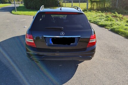Mercedes C 200