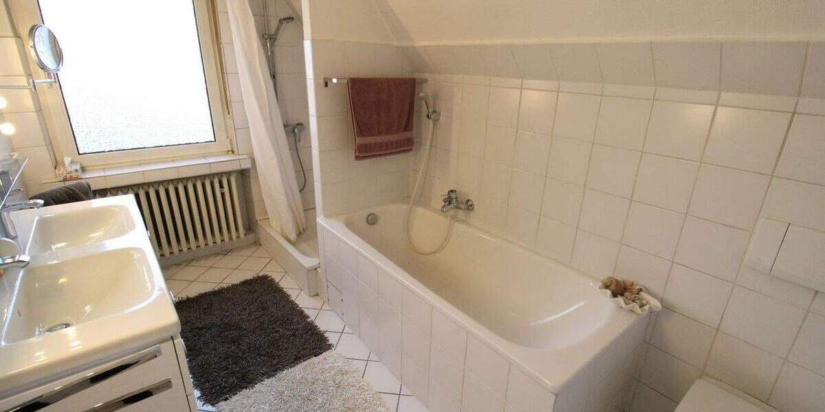 Einfamilienhaus Neuss Vogelsang - 6 Zimmer, 183 m&sup2;, 792.000&euro; | Angebot:25782585