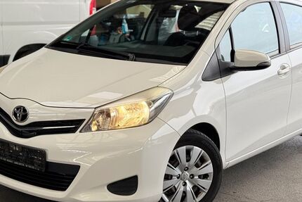 Toyota Yaris 150.334 km 3.950 € Essen 45356