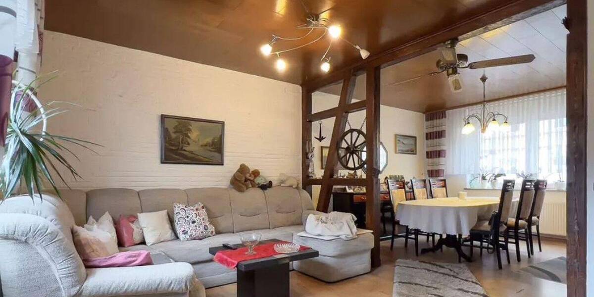 Einfamilienhaus, ideal zum Wohnen, arbeiten oder für die Familie 3 zimmer