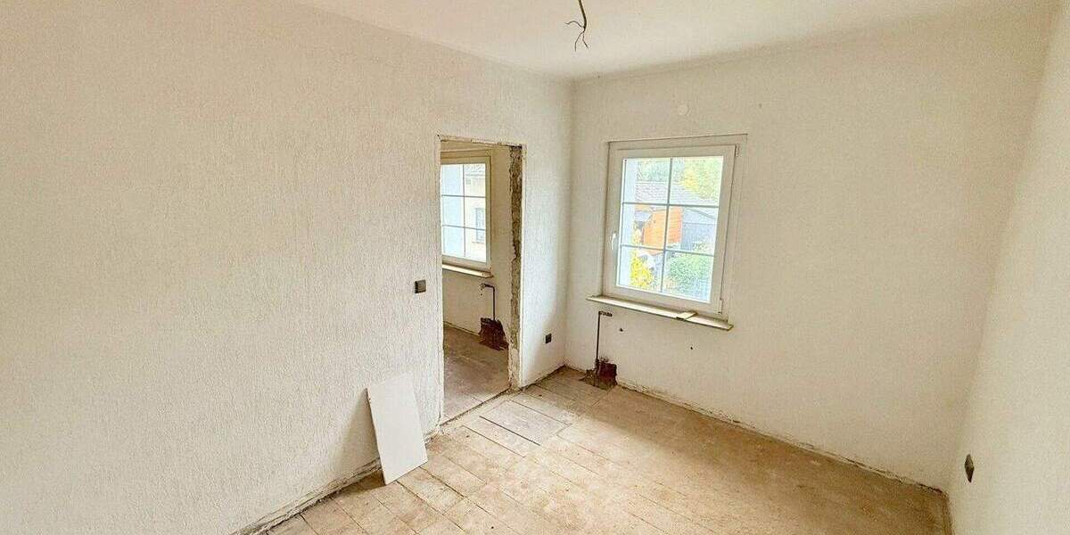 Mehrfamilienhaus, Wohnhaus Haan - 5 Zimmer, 210 m&sup2;, 459.000&euro; | Angebot:25738220