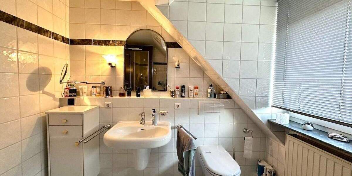 Doppelhaushälfte Neuss Rosellen - 5 Zimmer, 135 m&sup2;, 698.000&euro; | Angebot:25834732